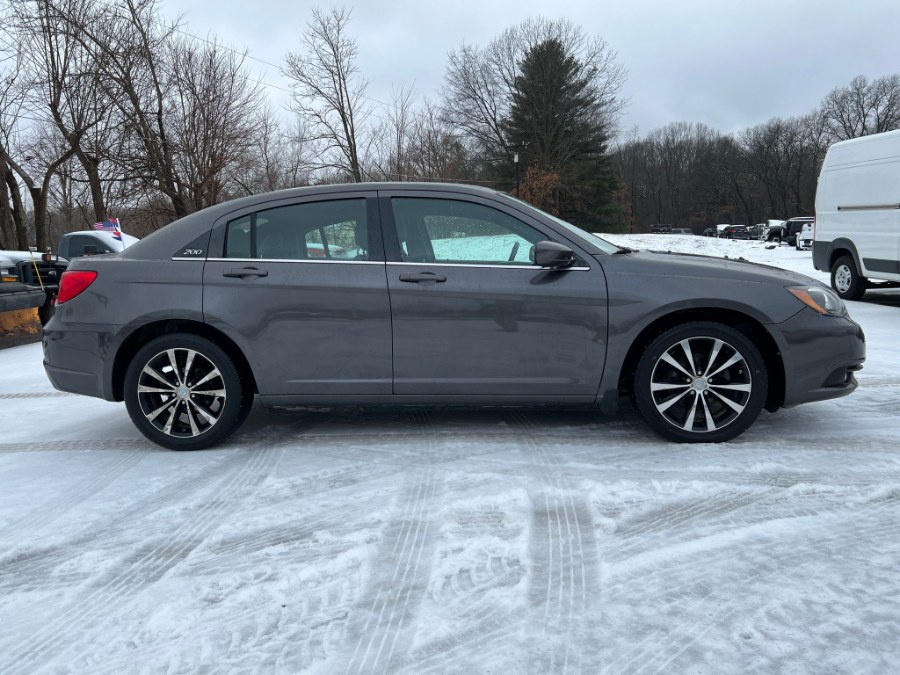 2014 Chrysler 200 4dr Sdn Touring, available for sale in Ortonville, Michigan | Marsh Auto Sales LLC. Ortonville, Michigan 2014 Chrysler 200 4dr Sdn Touring, available for sale in Ortonville, Michigan | Marsh Auto Sales LLC. Ortonville, Michigan