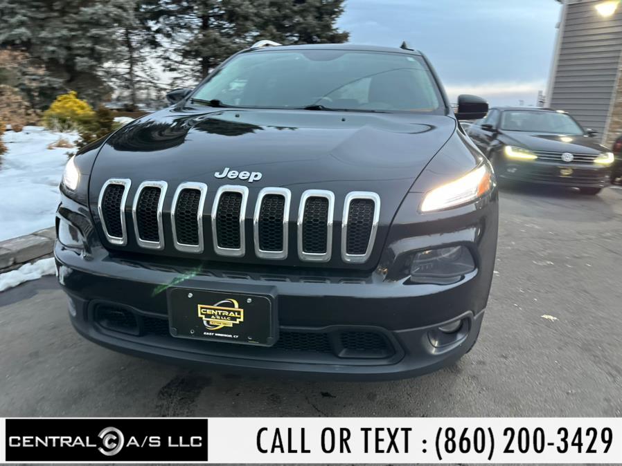 2015 Jeep Cherokee 4WD 4dr Latitude, available for sale in East Windsor, Connecticut | Central A/S LLC. East Windsor, Connecticut 2015 Jeep Cherokee 4WD 4dr Latitude, available for sale in East Windsor, Connecticut | Central A/S LLC. East Windsor, Connecticut