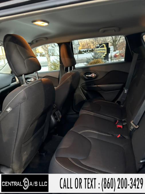 2015 Jeep Cherokee 4WD 4dr Latitude, available for sale in East Windsor, Connecticut | Central A/S LLC. East Windsor, Connecticut 2015 Jeep Cherokee 4WD 4dr Latitude, available for sale in East Windsor, Connecticut | Central A/S LLC. East Windsor, Connecticut