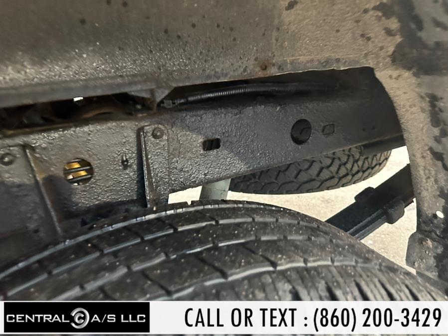 2001 Toyota Tundra Access Cab V8 Auto SR5 4WD, available for sale in East Windsor, Connecticut | Central A/S LLC. East Windsor, Connecticut 2001 Toyota Tundra Access Cab V8 Auto SR5 4WD, available for sale in East Windsor, Connecticut | Central A/S LLC. East Windsor, Connecticut