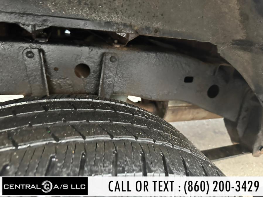 2001 Toyota Tundra Access Cab V8 Auto SR5 4WD, available for sale in East Windsor, Connecticut | Central A/S LLC. East Windsor, Connecticut 2001 Toyota Tundra Access Cab V8 Auto SR5 4WD, available for sale in East Windsor, Connecticut | Central A/S LLC. East Windsor, Connecticut