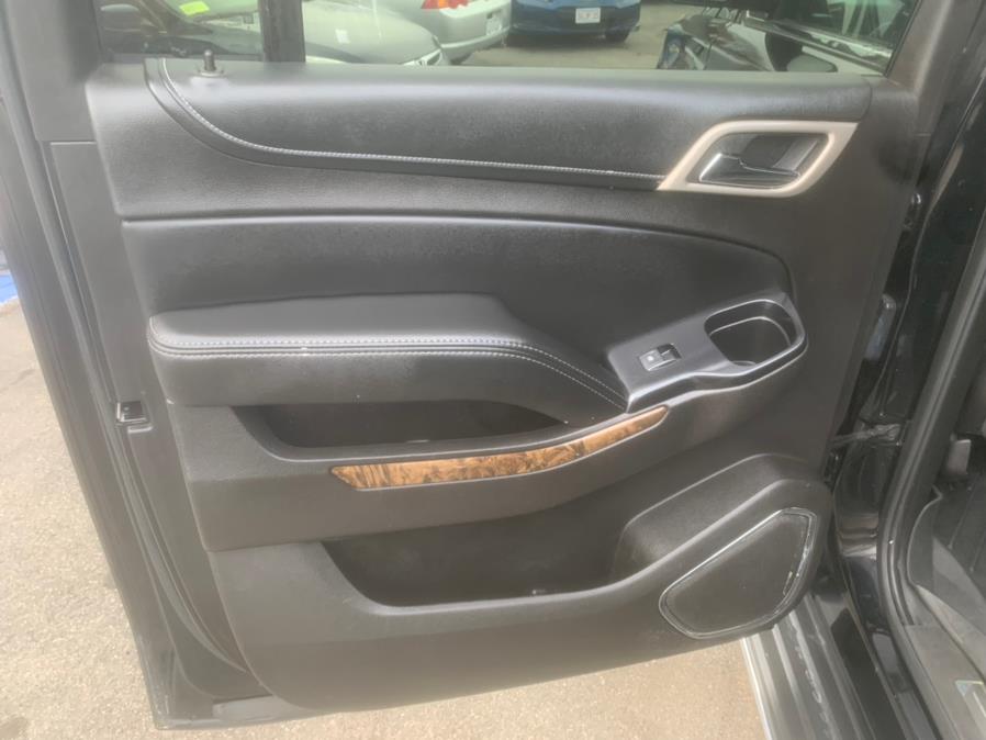 2016 GMC Yukon XL 4WD 4dr Denali, available for sale in Taunton, Massachusetts | Rt 138 Auto Center Inc . Taunton, Massachusetts 2016 GMC Yukon XL 4WD 4dr Denali, available for sale in Taunton, Massachusetts | Rt 138 Auto Center Inc . Taunton, Massachusetts