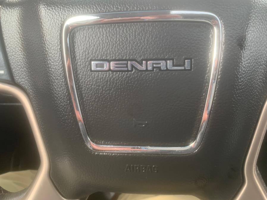 2016 GMC Yukon XL 4WD 4dr Denali, available for sale in Taunton, Massachusetts | Rt 138 Auto Center Inc . Taunton, Massachusetts 2016 GMC Yukon XL 4WD 4dr Denali, available for sale in Taunton, Massachusetts | Rt 138 Auto Center Inc . Taunton, Massachusetts