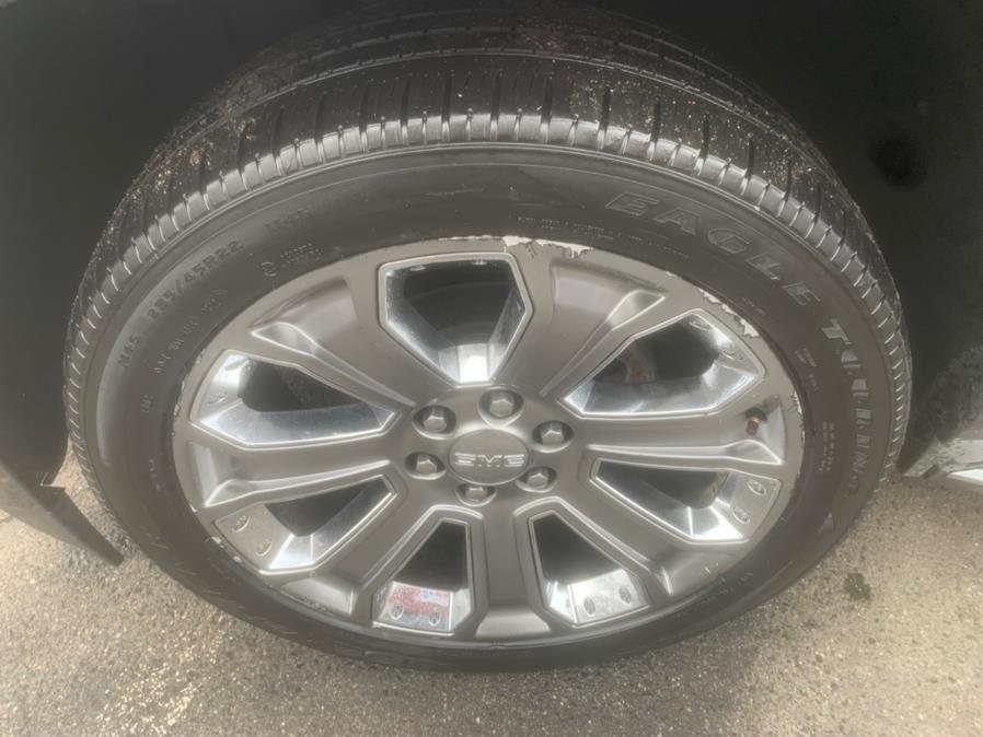 2016 GMC Yukon XL 4WD 4dr Denali, available for sale in Taunton, Massachusetts | Rt 138 Auto Center Inc . Taunton, Massachusetts 2016 GMC Yukon XL 4WD 4dr Denali, available for sale in Taunton, Massachusetts | Rt 138 Auto Center Inc . Taunton, Massachusetts