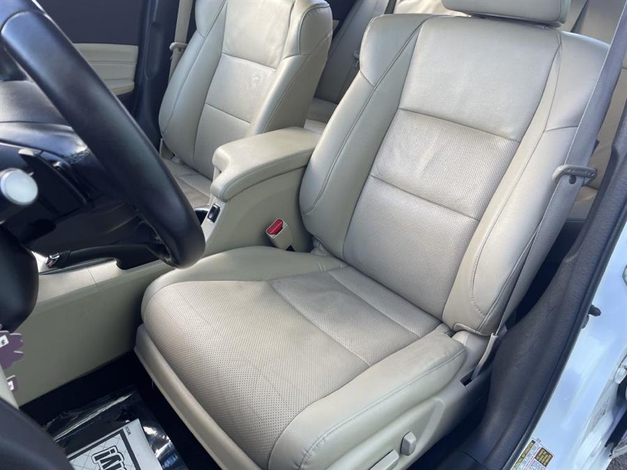 2013 Acura Ilx 20 TECH, available for sale in Lawrence, Massachusetts | Home Run Auto Sales Inc. Lawrence, Massachusetts 2013 Acura Ilx 20 TECH, available for sale in Lawrence, Massachusetts | Home Run Auto Sales Inc. Lawrence, Massachusetts