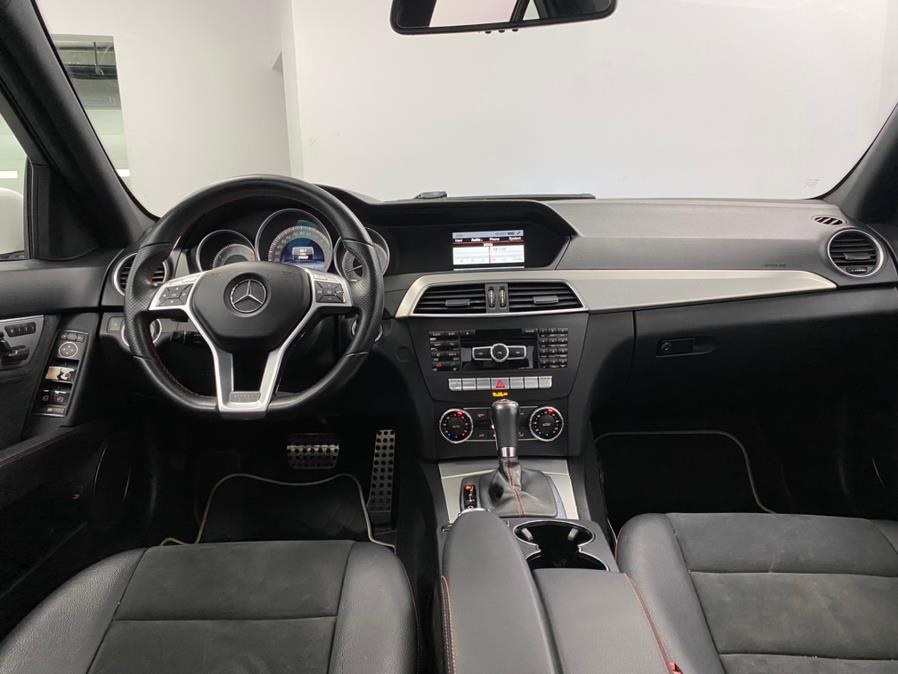 2014 Mercedes-Benz C-Class 4dr Sdn C300 Sport 4MATIC, available for sale in Elizabeth, New Jersey | M Auto Group. Elizabeth, New Jersey 2014 Mercedes-Benz C-Class 4dr Sdn C300 Sport 4MATIC, available for sale in Elizabeth, New Jersey | M Auto Group. Elizabeth, New Jersey