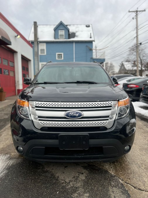 2014 Ford Explorer 4WD 4dr XLT, available for sale in Melrose, Massachusetts | Melrose Auto Gallery. Melrose, Massachusetts 2014 Ford Explorer 4WD 4dr XLT, available for sale in Melrose, Massachusetts | Melrose Auto Gallery. Melrose, Massachusetts