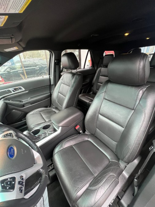 2014 Ford Explorer 4WD 4dr XLT, available for sale in Melrose, Massachusetts | Melrose Auto Gallery. Melrose, Massachusetts 2014 Ford Explorer 4WD 4dr XLT, available for sale in Melrose, Massachusetts | Melrose Auto Gallery. Melrose, Massachusetts