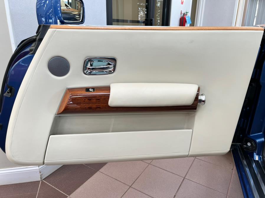 2009 Rolls-Royce Phantom Coupe 2dr Drophead, available for sale in Massapequa Park, New York | Power Motors East. Massapequa Park, New York 2009 Rolls-Royce Phantom Coupe 2dr Drophead, available for sale in Massapequa Park, New York | Power Motors East. Massapequa Park, New York