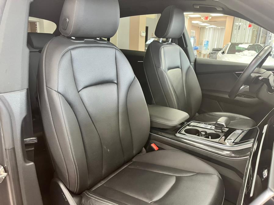 2019 Audi Q8 Premium Plus 55 TFSI quattro, available for sale in Massapequa Park, New York | Power Motors East. Massapequa Park, New York 2019 Audi Q8 Premium Plus 55 TFSI quattro, available for sale in Massapequa Park, New York | Power Motors East. Massapequa Park, New York
