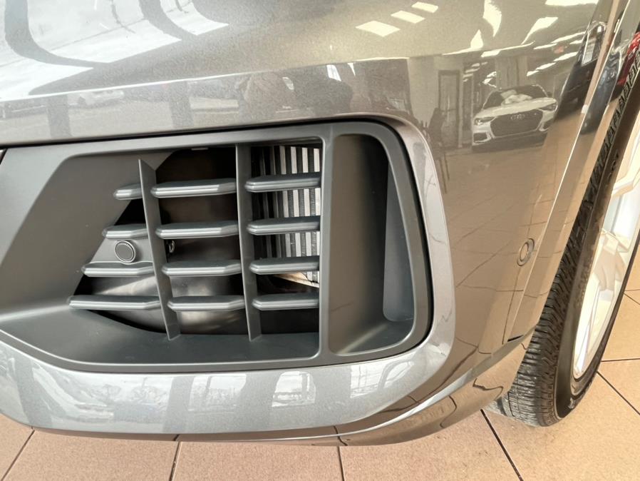 2019 Audi Q8 Premium Plus 55 TFSI quattro, available for sale in Massapequa Park, New York | Power Motors East. Massapequa Park, New York 2019 Audi Q8 Premium Plus 55 TFSI quattro, available for sale in Massapequa Park, New York | Power Motors East. Massapequa Park, New York