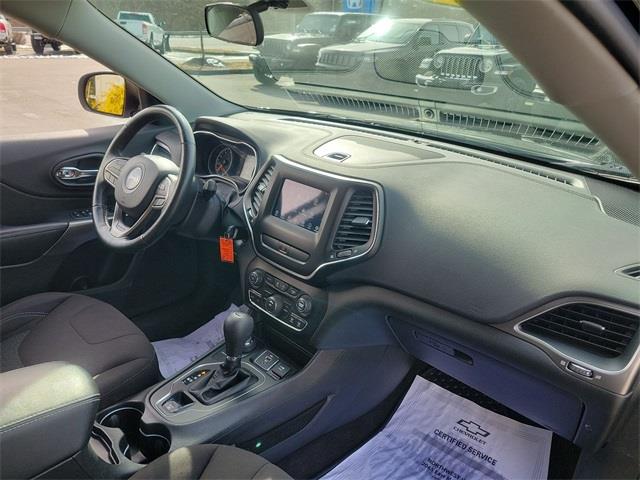 2019 Jeep Cherokee Latitude, available for sale in Avon, Connecticut | Sullivan Automotive Group. Avon, Connecticut 2019 Jeep Cherokee Latitude, available for sale in Avon, Connecticut | Sullivan Automotive Group. Avon, Connecticut