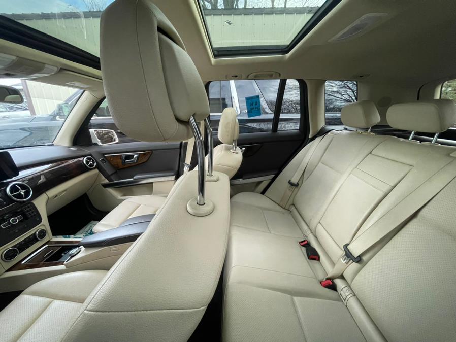2014 Mercedes-Benz GLK350 Low Miles!!! NAVI!!, available for sale in Elmont, New York | Sunrise of Elmont. Elmont, New York 2014 Mercedes-Benz GLK350 Low Miles!!! NAVI!!, available for sale in Elmont, New York | Sunrise of Elmont. Elmont, New York
