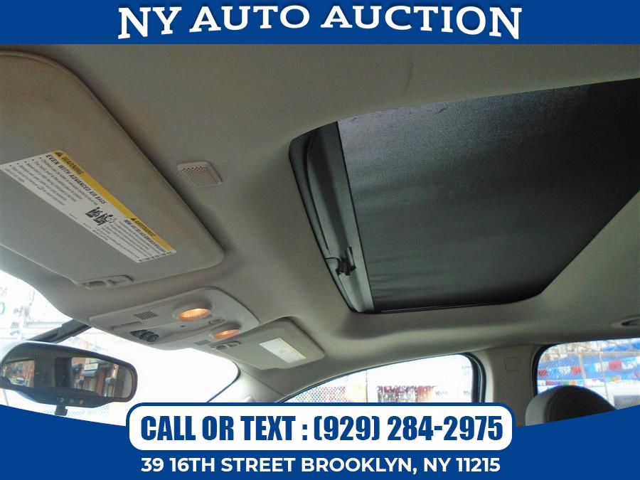 2013 Chevrolet Traverse FWD 4dr LT w/1LT, available for sale in Brooklyn, New York | NY Auto Auction. Brooklyn, New York 2013 Chevrolet Traverse FWD 4dr LT w/1LT, available for sale in Brooklyn, New York | NY Auto Auction. Brooklyn, New York