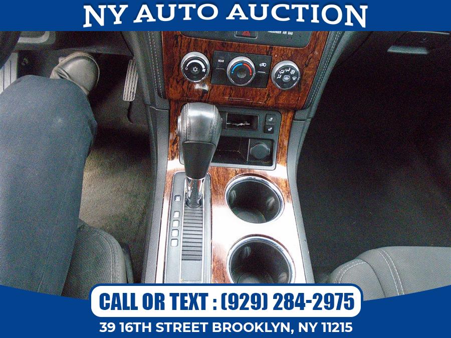 2013 Chevrolet Traverse FWD 4dr LT w/1LT, available for sale in Brooklyn, New York | NY Auto Auction. Brooklyn, New York 2013 Chevrolet Traverse FWD 4dr LT w/1LT, available for sale in Brooklyn, New York | NY Auto Auction. Brooklyn, New York