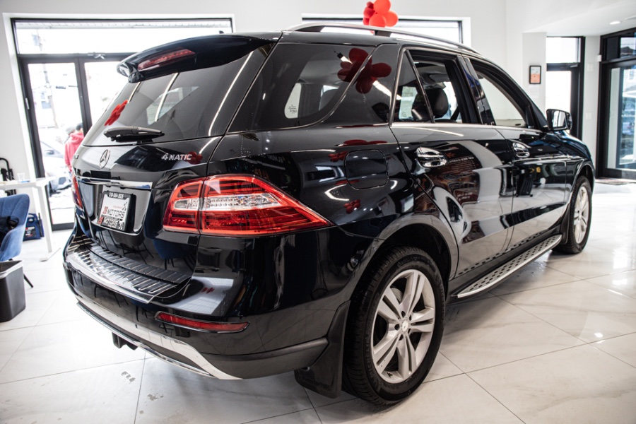 2015 Mercedes-Benz M-Class 4MATIC 4dr ML 350, available for sale in ELMONT, New York | 26 Motors Long Island. ELMONT, New York 2015 Mercedes-Benz M-Class 4MATIC 4dr ML 350, available for sale in ELMONT, New York | 26 Motors Long Island. ELMONT, New York