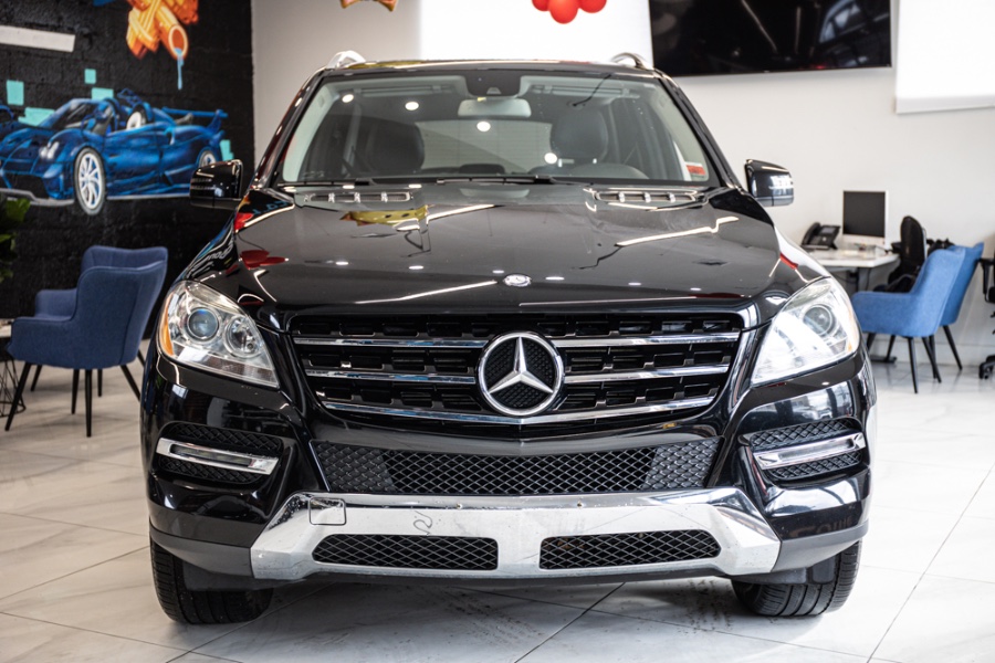 2015 Mercedes-Benz M-Class 4MATIC 4dr ML 350, available for sale in ELMONT, New York | 26 Motors Long Island. ELMONT, New York 2015 Mercedes-Benz M-Class 4MATIC 4dr ML 350, available for sale in ELMONT, New York | 26 Motors Long Island. ELMONT, New York