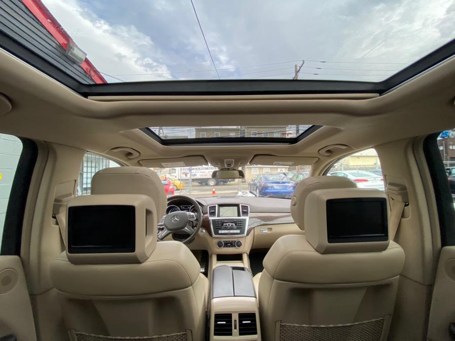 2014 Mercedes-Benz M-Class 4MATIC 4dr ML350, available for sale in Paterson, New Jersey | Champion of Paterson. Paterson, New Jersey 2014 Mercedes-Benz M-Class 4MATIC 4dr ML350, available for sale in Paterson, New Jersey | Champion of Paterson. Paterson, New Jersey