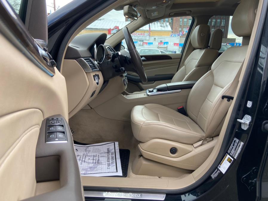 2014 Mercedes-Benz M-Class 4MATIC 4dr ML350, available for sale in Paterson, New Jersey | Champion of Paterson. Paterson, New Jersey 2014 Mercedes-Benz M-Class 4MATIC 4dr ML350, available for sale in Paterson, New Jersey | Champion of Paterson. Paterson, New Jersey