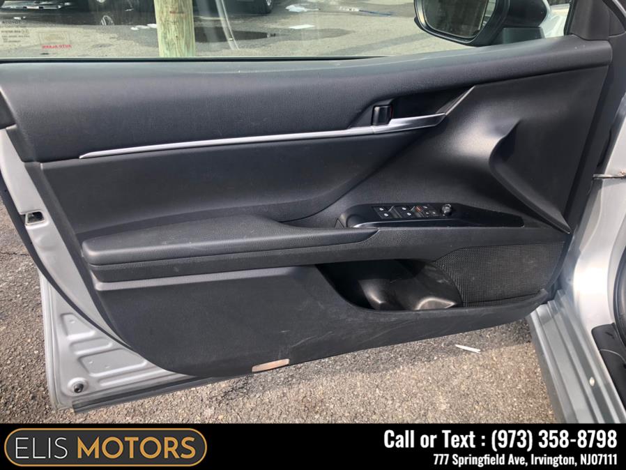 2018 Toyota Camry SE Auto (Natl), available for sale in Irvington, New Jersey | Elis Motors Corp. Irvington, New Jersey 2018 Toyota Camry SE Auto (Natl), available for sale in Irvington, New Jersey | Elis Motors Corp. Irvington, New Jersey