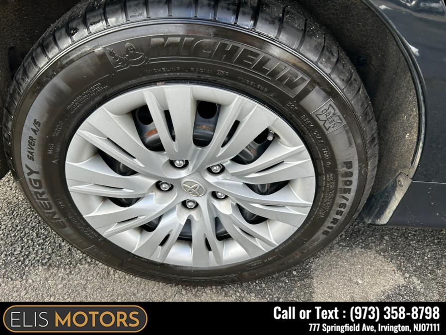 2012 Toyota Camry Hybrid 4dr Sdn LE (Natl), available for sale in Irvington, New Jersey | Elis Motors Corp. Irvington, New Jersey 2012 Toyota Camry Hybrid 4dr Sdn LE (Natl), available for sale in Irvington, New Jersey | Elis Motors Corp. Irvington, New Jersey