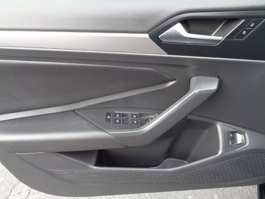 2021 Volkswagen Jetta SE Auto, available for sale in Valley Stream, New York | NY Auto Traders. Valley Stream, New York 2021 Volkswagen Jetta SE Auto, available for sale in Valley Stream, New York | NY Auto Traders. Valley Stream, New York