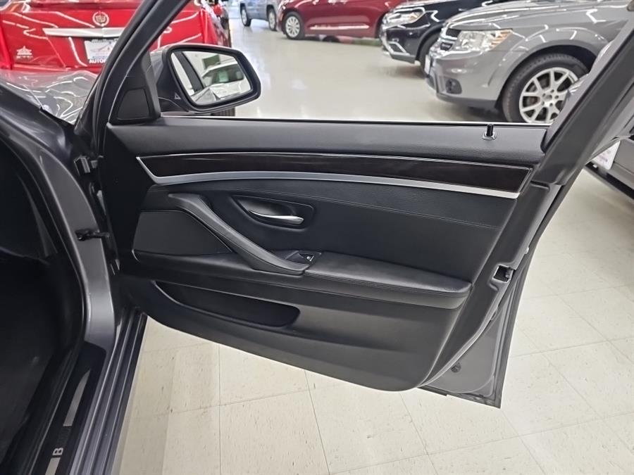 2014 BMW 5 Series 4dr Sdn 535i xDrive AWD, available for sale in West Haven, Connecticut | Auto Fair Inc.. West Haven, Connecticut 2014 BMW 5 Series 4dr Sdn 535i xDrive AWD, available for sale in West Haven, Connecticut | Auto Fair Inc.. West Haven, Connecticut