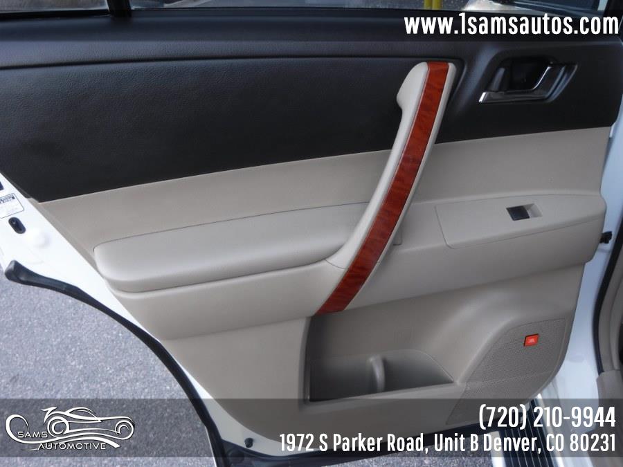 2010 Toyota Highlander 4WD 4dr V6 Limited (Natl), available for sale in Denver, Colorado | Sam's Automotive. Denver, Colorado 2010 Toyota Highlander 4WD 4dr V6 Limited (Natl), available for sale in Denver, Colorado | Sam's Automotive. Denver, Colorado