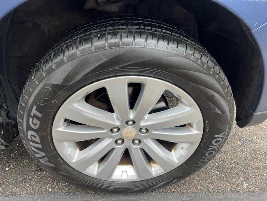 2011 Subaru Forester 4dr Auto 2.5X Premium PZEV, available for sale in Waterbury, Connecticut | Platinum Auto Care. Waterbury, Connecticut 2011 Subaru Forester 4dr Auto 2.5X Premium PZEV, available for sale in Waterbury, Connecticut | Platinum Auto Care. Waterbury, Connecticut