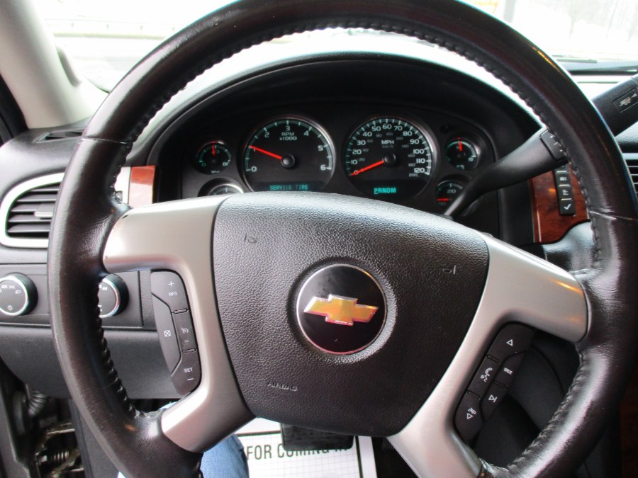 2011 Chevrolet Tahoe 4WD 4dr 1500 LT, available for sale in Meriden, Connecticut | Cos Central Auto. Meriden, Connecticut 2011 Chevrolet Tahoe 4WD 4dr 1500 LT, available for sale in Meriden, Connecticut | Cos Central Auto. Meriden, Connecticut