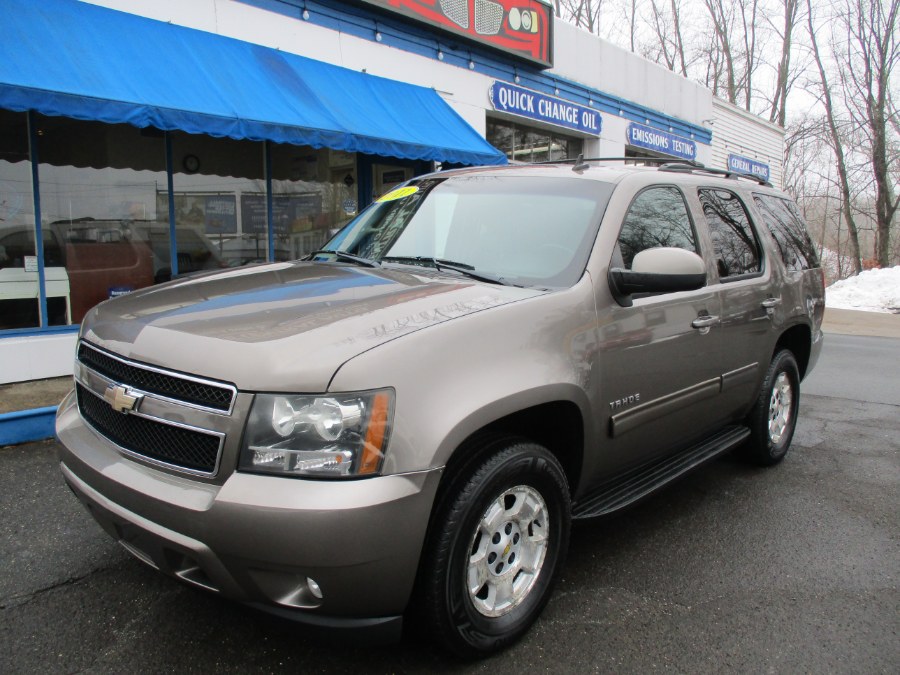 2011 Chevrolet Tahoe 4WD 4dr 1500 LT, available for sale in Meriden, Connecticut | Cos Central Auto. Meriden, Connecticut 2011 Chevrolet Tahoe 4WD 4dr 1500 LT, available for sale in Meriden, Connecticut | Cos Central Auto. Meriden, Connecticut