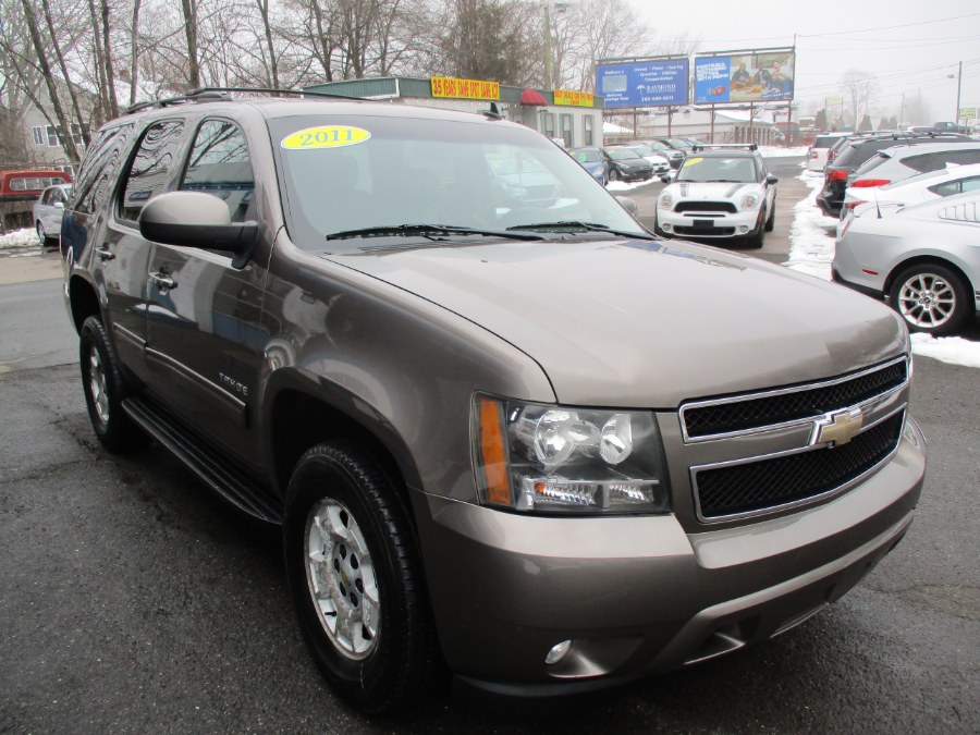 2011 Chevrolet Tahoe 4WD 4dr 1500 LT, available for sale in Meriden, Connecticut | Cos Central Auto. Meriden, Connecticut 2011 Chevrolet Tahoe 4WD 4dr 1500 LT, available for sale in Meriden, Connecticut | Cos Central Auto. Meriden, Connecticut