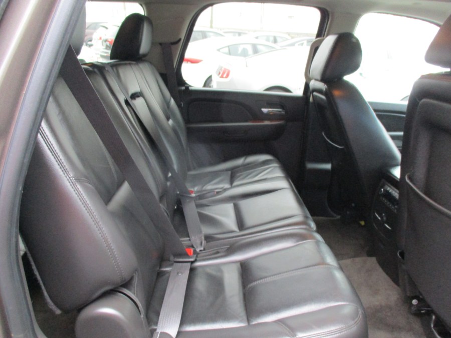 2011 Chevrolet Tahoe 4WD 4dr 1500 LT, available for sale in Meriden, Connecticut | Cos Central Auto. Meriden, Connecticut 2011 Chevrolet Tahoe 4WD 4dr 1500 LT, available for sale in Meriden, Connecticut | Cos Central Auto. Meriden, Connecticut