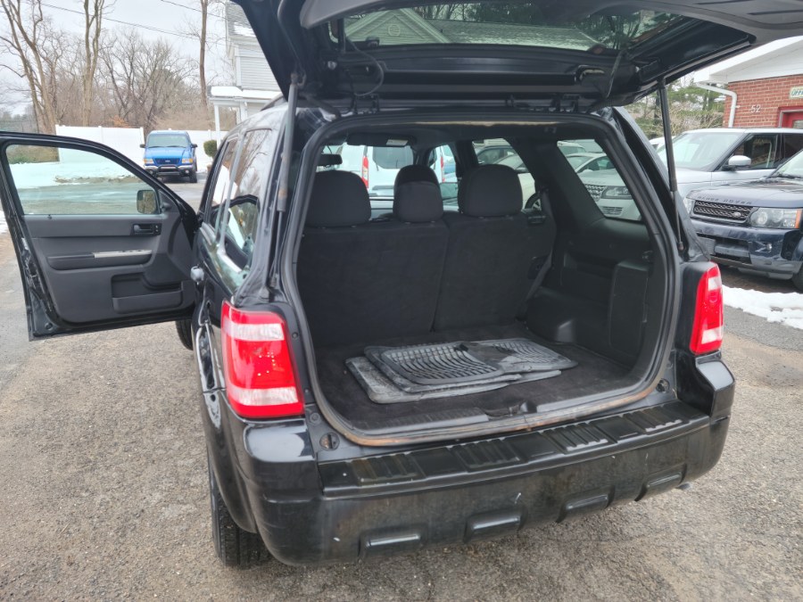 2011 Ford Escape 4WD 4dr XLT, available for sale in East Windsor, Connecticut | Toro Auto. East Windsor, Connecticut 2011 Ford Escape 4WD 4dr XLT, available for sale in East Windsor, Connecticut | Toro Auto. East Windsor, Connecticut