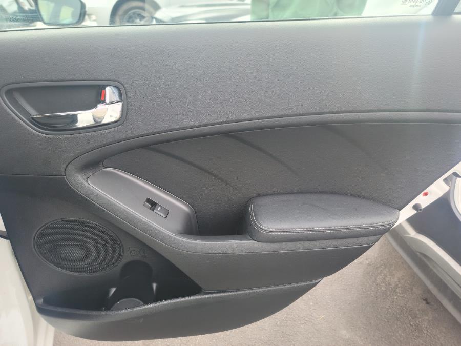 2016 Kia Forte 4dr Sdn Auto LX, available for sale in Philadelphia, Pennsylvania | Eugen's Auto Sales & Repairs. Philadelphia, Pennsylvania 2016 Kia Forte 4dr Sdn Auto LX, available for sale in Philadelphia, Pennsylvania | Eugen's Auto Sales & Repairs. Philadelphia, Pennsylvania