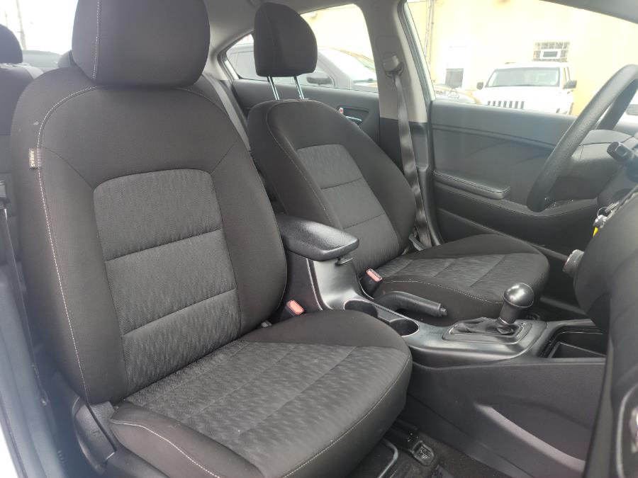2016 Kia Forte 4dr Sdn Auto LX, available for sale in Philadelphia, Pennsylvania | Eugen's Auto Sales & Repairs. Philadelphia, Pennsylvania 2016 Kia Forte 4dr Sdn Auto LX, available for sale in Philadelphia, Pennsylvania | Eugen's Auto Sales & Repairs. Philadelphia, Pennsylvania