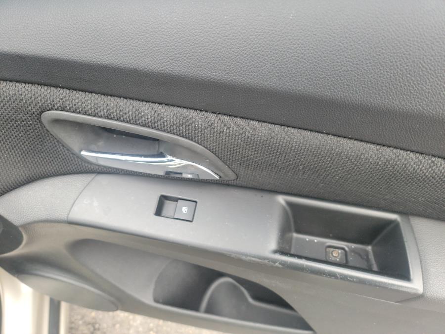 2013 Chevrolet Cruze 4dr Sdn Auto 2LT, available for sale in Philadelphia, Pennsylvania | Eugen's Auto Sales & Repairs. Philadelphia, Pennsylvania 2013 Chevrolet Cruze 4dr Sdn Auto 2LT, available for sale in Philadelphia, Pennsylvania | Eugen's Auto Sales & Repairs. Philadelphia, Pennsylvania