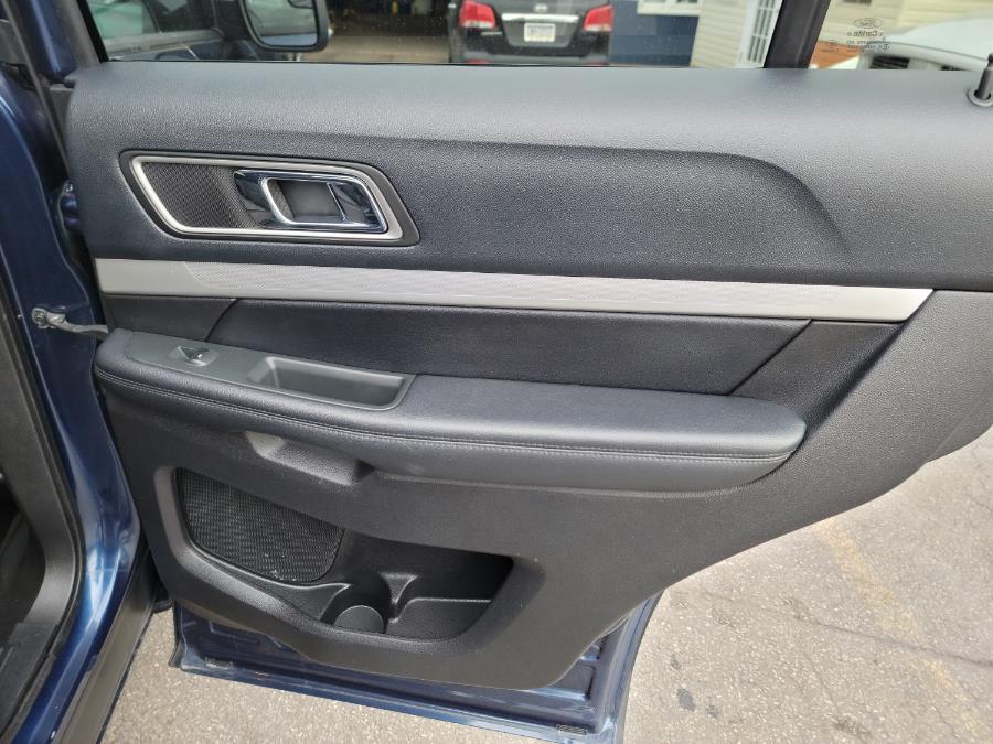 2016 Ford Explorer 4WD 4dr XLT, available for sale in Philadelphia, Pennsylvania | Eugen's Auto Sales & Repairs. Philadelphia, Pennsylvania 2016 Ford Explorer 4WD 4dr XLT, available for sale in Philadelphia, Pennsylvania | Eugen's Auto Sales & Repairs. Philadelphia, Pennsylvania
