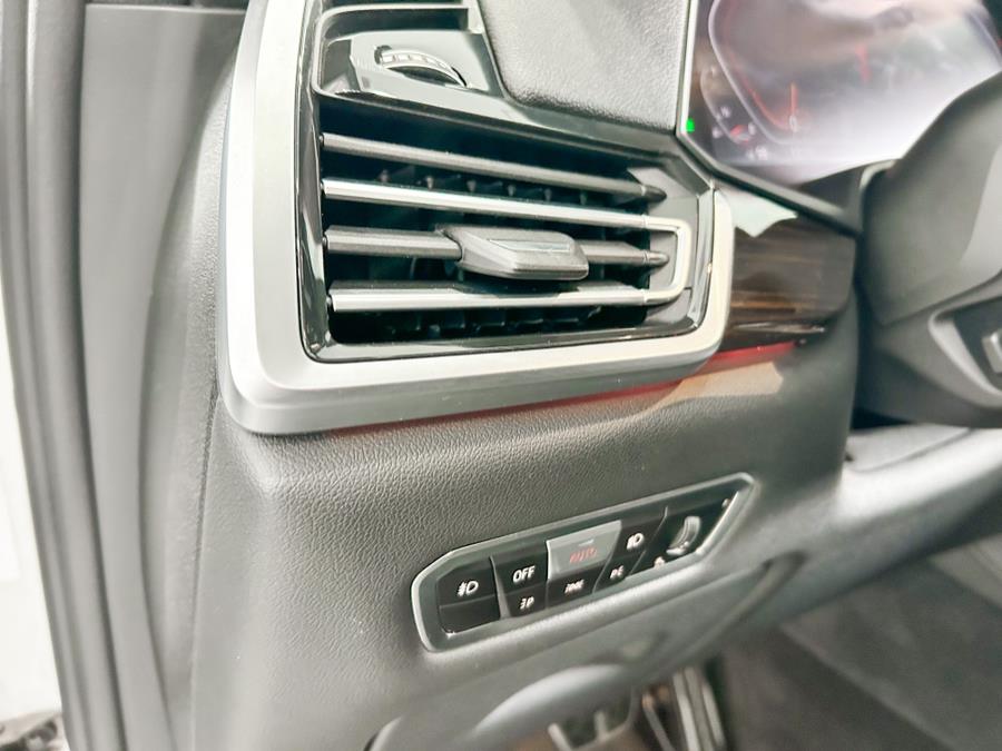 2019 BMW X5 xDrive40i Sports Activity Vehicle, available for sale in Franklin Square, New York | Luxury Motor Club. Franklin Square, New York 2019 BMW X5 xDrive40i Sports Activity Vehicle, available for sale in Franklin Square, New York | Luxury Motor Club. Franklin Square, New York