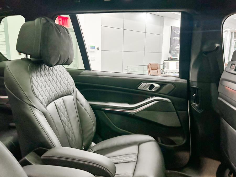 2020 BMW X7 xDrive40i Sports Activity Vehicle, available for sale in Franklin Square, New York | Luxury Motor Club. Franklin Square, New York 2020 BMW X7 xDrive40i Sports Activity Vehicle, available for sale in Franklin Square, New York | Luxury Motor Club. Franklin Square, New York