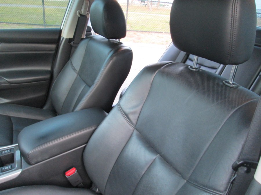 2013 Nissan Altima 4dr Sdn I4 2.5 SL, available for sale in Massapequa, New York | South Shore Auto Brokers & Sales. Massapequa, New York 2013 Nissan Altima 4dr Sdn I4 2.5 SL, available for sale in Massapequa, New York | South Shore Auto Brokers & Sales. Massapequa, New York