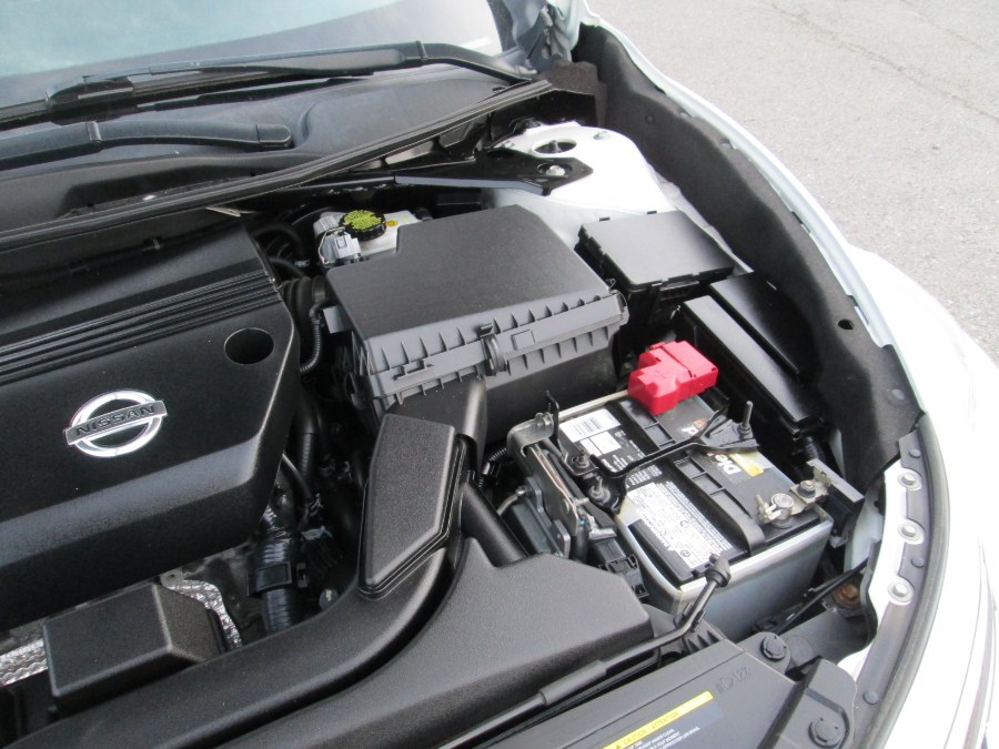 2013 Nissan Altima 4dr Sdn I4 2.5 SL, available for sale in Massapequa, New York | South Shore Auto Brokers & Sales. Massapequa, New York 2013 Nissan Altima 4dr Sdn I4 2.5 SL, available for sale in Massapequa, New York | South Shore Auto Brokers & Sales. Massapequa, New York