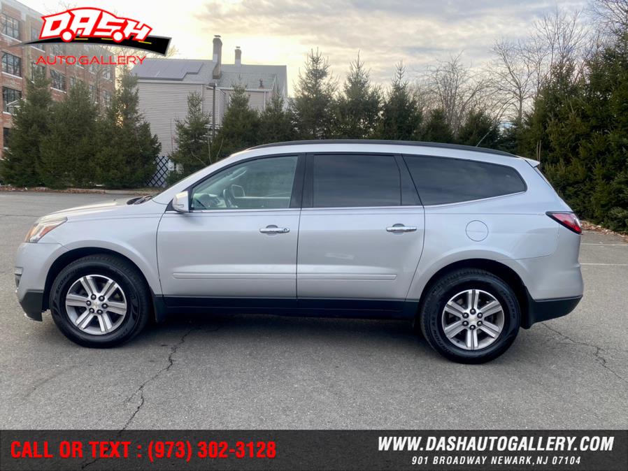 2015 Chevrolet Traverse AWD 4dr LT w/1LT, available for sale in Newark, New Jersey | Dash Auto Gallery Inc.. Newark, New Jersey 2015 Chevrolet Traverse AWD 4dr LT w/1LT, available for sale in Newark, New Jersey | Dash Auto Gallery Inc.. Newark, New Jersey
