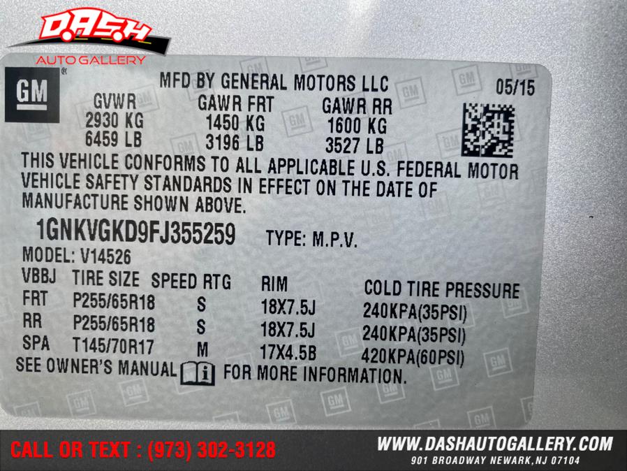 2015 Chevrolet Traverse AWD 4dr LT w/1LT, available for sale in Newark, New Jersey | Dash Auto Gallery Inc.. Newark, New Jersey 2015 Chevrolet Traverse AWD 4dr LT w/1LT, available for sale in Newark, New Jersey | Dash Auto Gallery Inc.. Newark, New Jersey