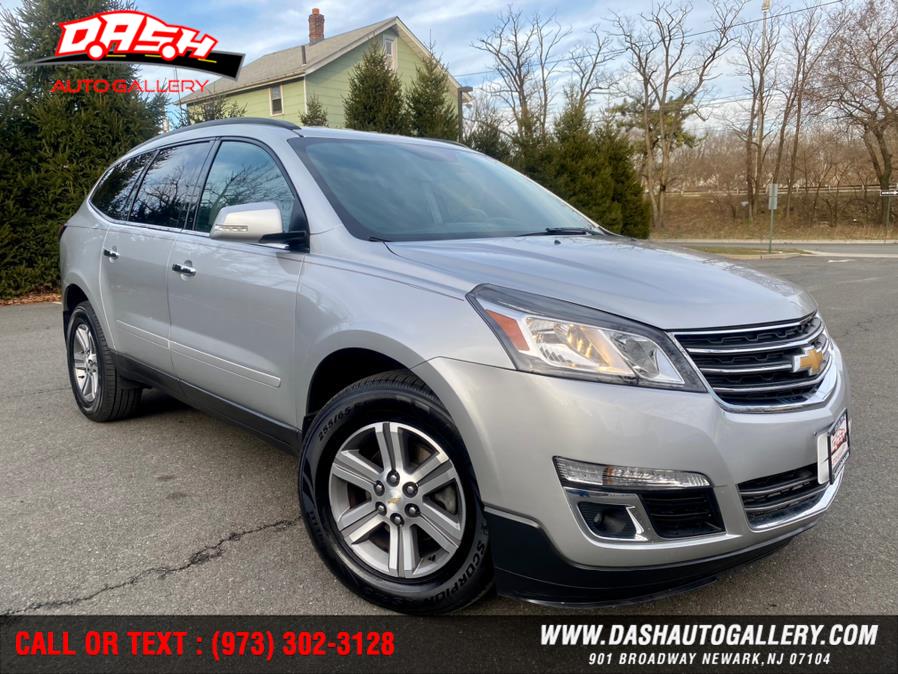 2015 Chevrolet Traverse AWD 4dr LT w/1LT, available for sale in Newark, New Jersey | Dash Auto Gallery Inc.. Newark, New Jersey 2015 Chevrolet Traverse AWD 4dr LT w/1LT, available for sale in Newark, New Jersey | Dash Auto Gallery Inc.. Newark, New Jersey