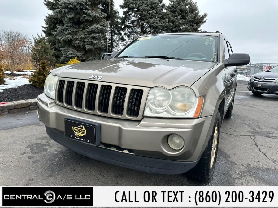 2005 Jeep Grand Cherokee 4dr Laredo 4WD, available for sale in East Windsor, Connecticut | Central A/S LLC. East Windsor, Connecticut 2005 Jeep Grand Cherokee 4dr Laredo 4WD, available for sale in East Windsor, Connecticut | Central A/S LLC. East Windsor, Connecticut