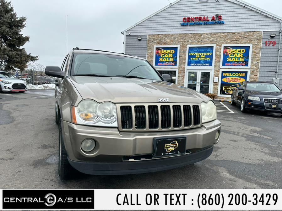 2005 Jeep Grand Cherokee 4dr Laredo 4WD, available for sale in East Windsor, Connecticut | Central A/S LLC. East Windsor, Connecticut 2005 Jeep Grand Cherokee 4dr Laredo 4WD, available for sale in East Windsor, Connecticut | Central A/S LLC. East Windsor, Connecticut