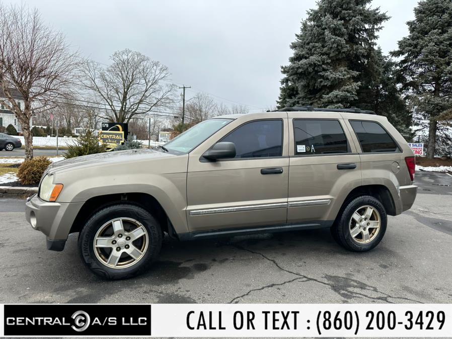2005 Jeep Grand Cherokee 4dr Laredo 4WD, available for sale in East Windsor, Connecticut | Central A/S LLC. East Windsor, Connecticut 2005 Jeep Grand Cherokee 4dr Laredo 4WD, available for sale in East Windsor, Connecticut | Central A/S LLC. East Windsor, Connecticut