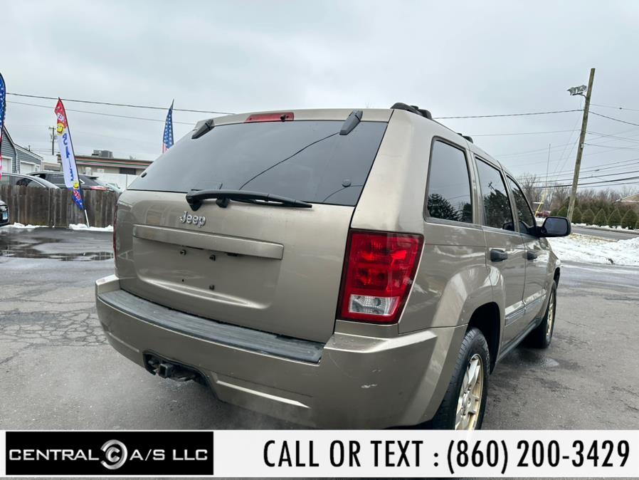 2005 Jeep Grand Cherokee 4dr Laredo 4WD, available for sale in East Windsor, Connecticut | Central A/S LLC. East Windsor, Connecticut 2005 Jeep Grand Cherokee 4dr Laredo 4WD, available for sale in East Windsor, Connecticut | Central A/S LLC. East Windsor, Connecticut