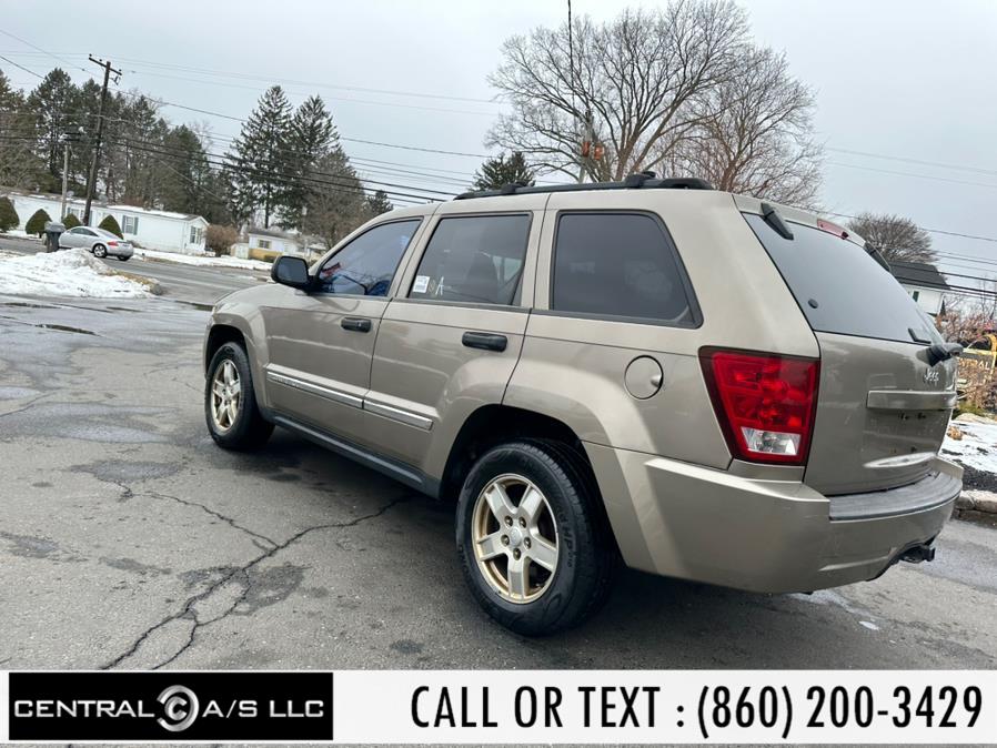 2005 Jeep Grand Cherokee 4dr Laredo 4WD, available for sale in East Windsor, Connecticut | Central A/S LLC. East Windsor, Connecticut 2005 Jeep Grand Cherokee 4dr Laredo 4WD, available for sale in East Windsor, Connecticut | Central A/S LLC. East Windsor, Connecticut